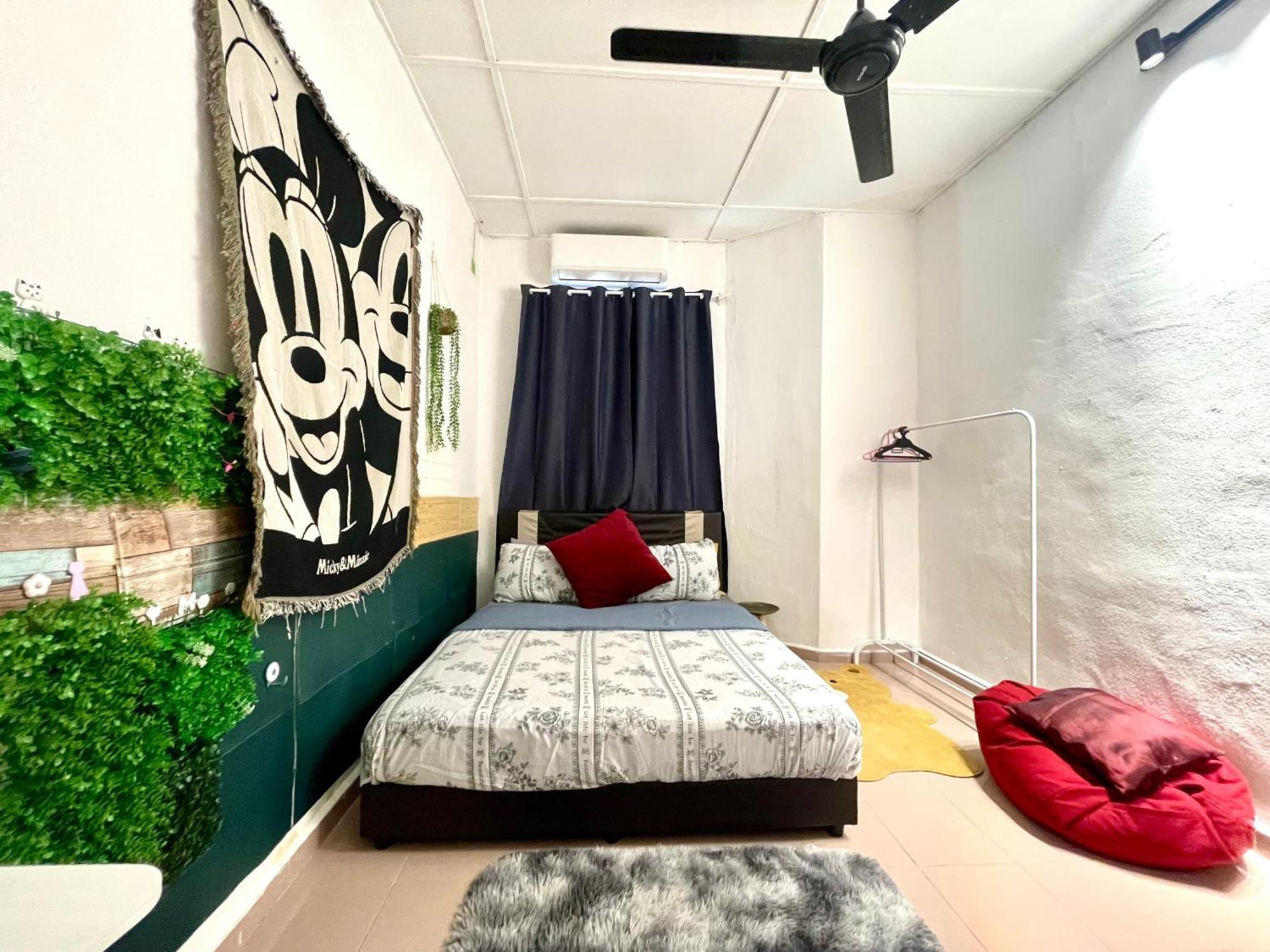 Cozy 255 Entire 3 Bedroom House At Alma บูกิต เมอร์ตาจัม ภายนอก รูปภาพ