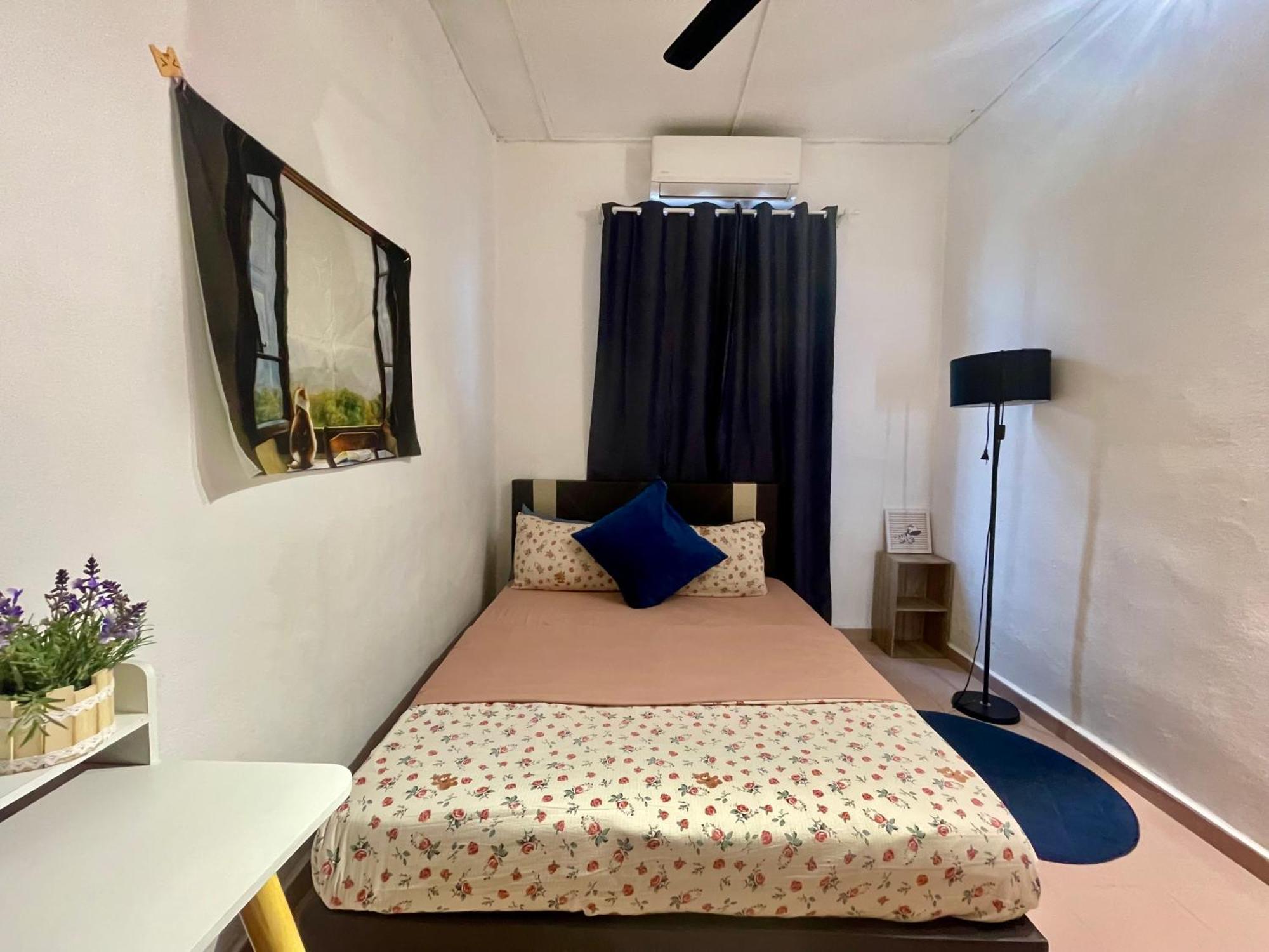 Cozy 255 Entire 3 Bedroom House At Alma บูกิต เมอร์ตาจัม ภายนอก รูปภาพ