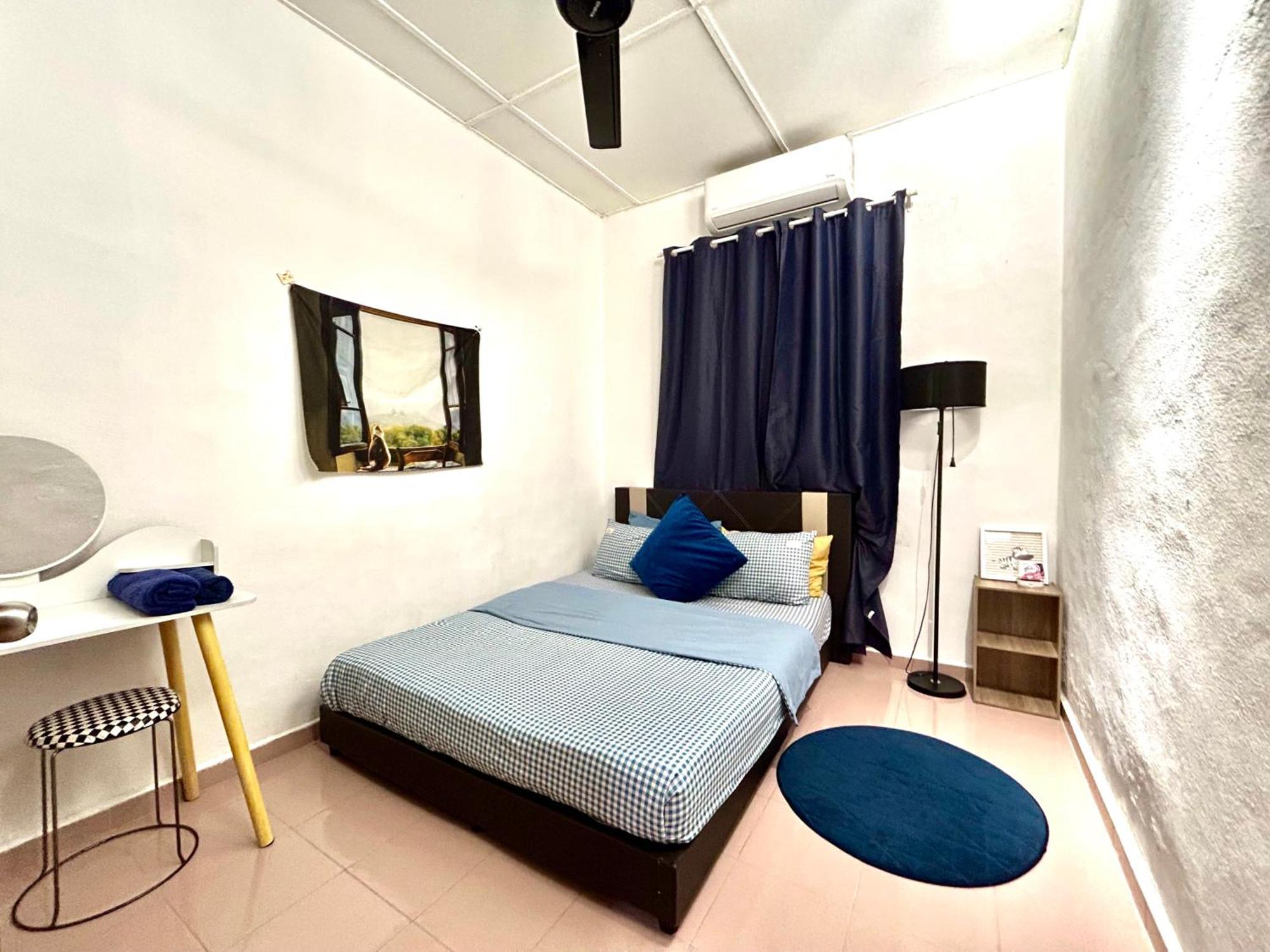Cozy 255 Entire 3 Bedroom House At Alma บูกิต เมอร์ตาจัม ภายนอก รูปภาพ